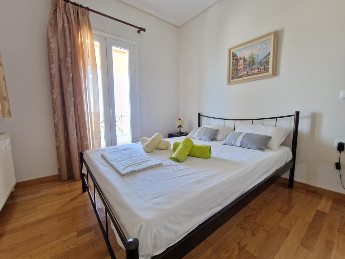 Villa Liana : Luxury Villa With Fantastic Sea View, Near Airport Pórto Ráfti Exteriör bild