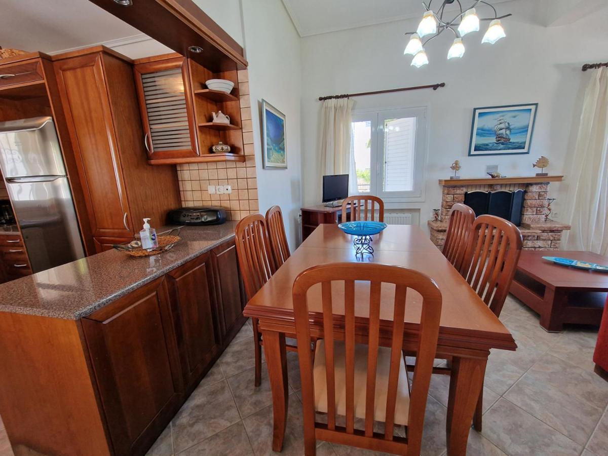 Villa Liana : Luxury Villa With Fantastic Sea View, Near Airport Pórto Ráfti Exteriör bild