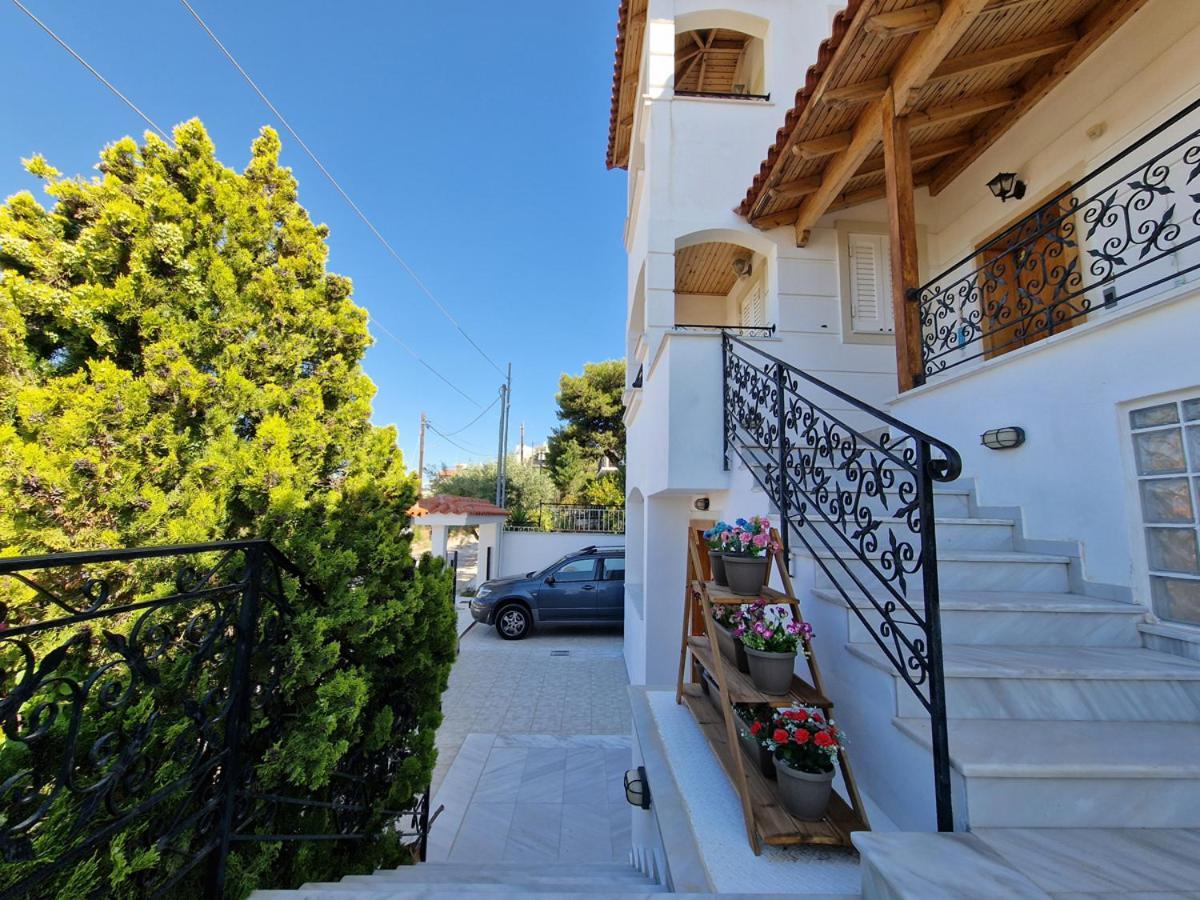 Villa Liana : Luxury Villa With Fantastic Sea View, Near Airport Pórto Ráfti Exteriör bild