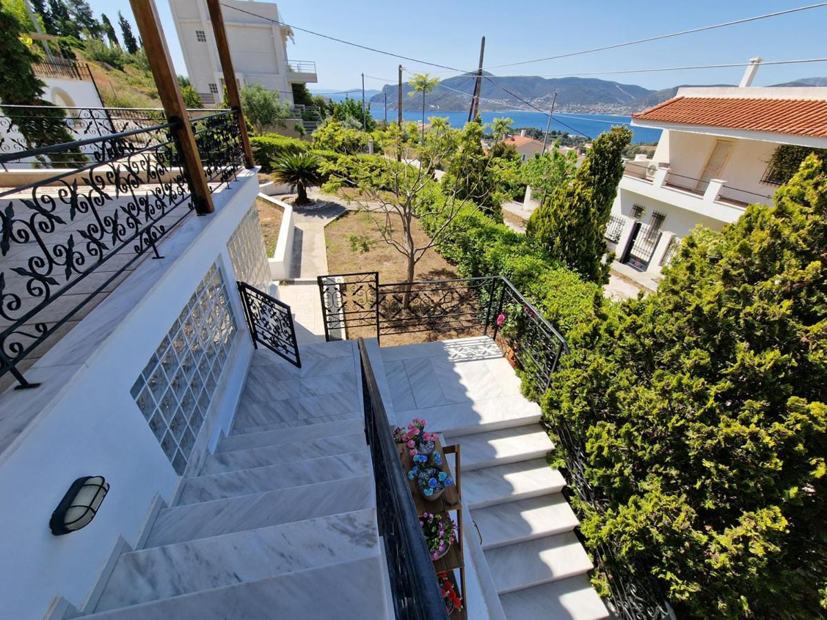 Villa Liana : Luxury Villa With Fantastic Sea View, Near Airport Pórto Ráfti Exteriör bild